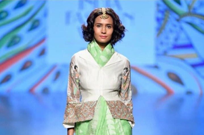 You are currently viewing Nirmooha by Prreeti Jaiin Nainutia at Lotus India Fashion Week 2018|Eshaa Amiin