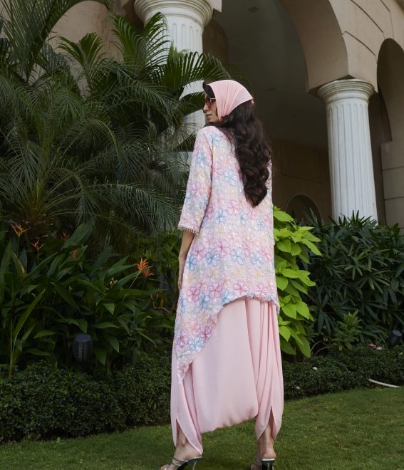 Pink Embroidered Flower Kurta And Dhoti