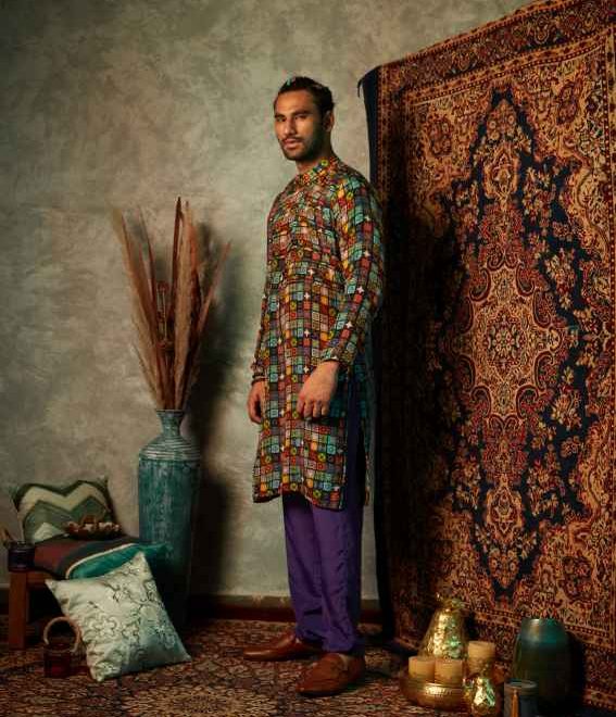 Small Tile Pintux Kurta